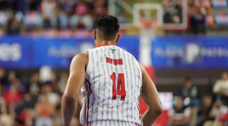 Durante su etapa como jugador de la NBA, Gustavo Ayón participó en equipos como Orlando Magic, Milwaukee Bucks o los Atlanta Hawks. TWITTER/@AstrosJalisco