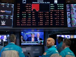 Al cierre de las operaciones en la Bolsa de Nueva York, el Nasdaq recortaba un notable 3.8 por ciento. AP/ARCHIVO