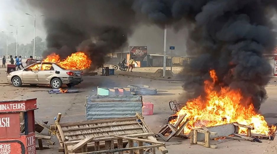 Al menos 50 personas murieron y cerca de 300 resultaron heridas este jueves en las protestas contra el Gobierno de transición de Chad. AP