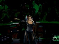 La cantante poblana se mostró emocionada de volver a compartir con el publico tapatío, luego de reponerse a una condición de salud que la alejo de los escenarios de manera momentánea. EL INFORMADOR/ C. Zepeda