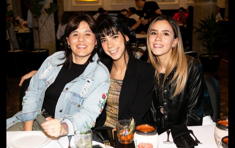 Sofi Verdini, Regina Ayne y Bárbara Ortega. GENTE BIEN JALISCO/ Jorge Soltero