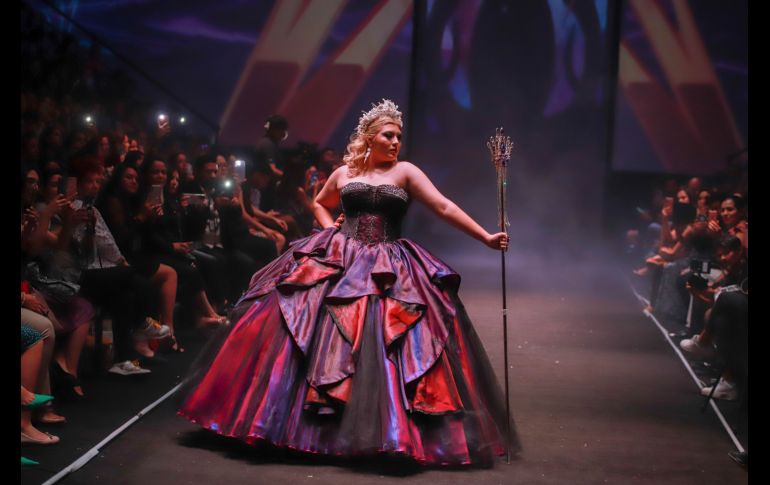 Pasarela Ragazza, colección “Disney Villains”. GENTE BIEN JALISCO/Tony Martínez