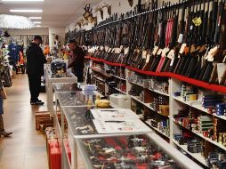 Portar armas es un derecho ciudadano reconocido por la Constitución. AP / ARCHIVO