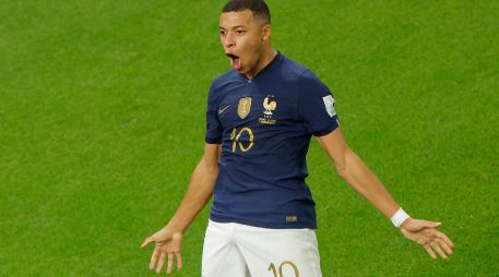 Mbappé, por su parte, suma ya 9 goles en Copa del Mundo y es el segundo máximo anotador de los 'Bleus' en este torneo. AFP / O. Andersen