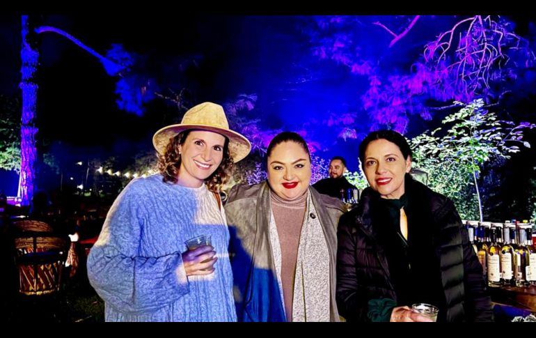 Karla de la Torre, Ale Acosta y Tere Zamora. Cortesía
