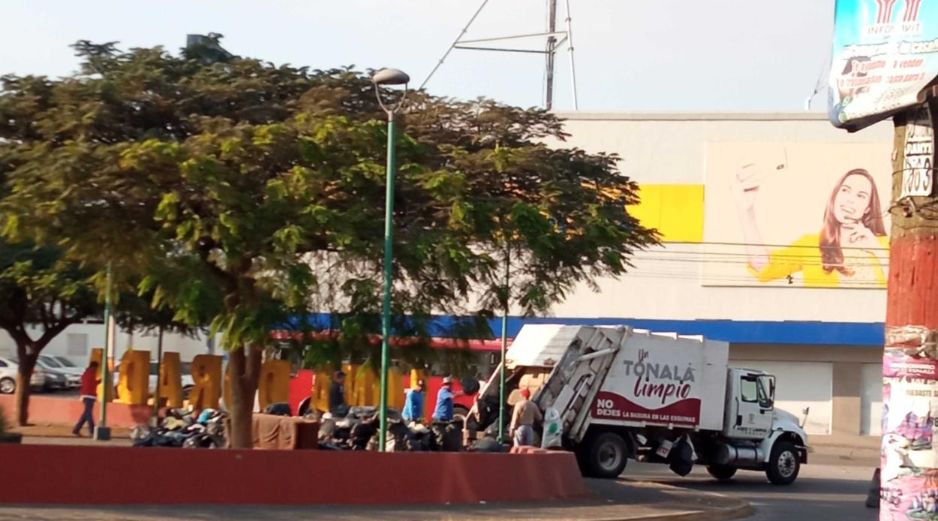 El vertedero de Matatlán fue clausurado por la Procuraduría Federal de Protección Ambiental (Profepa) después de que se documentaran violaciones a las normas ambientales por la empresa Caabsa; El presidente municipal de Tonalá, Sergio Chávez declaró que después de una exhaustiva inspección el basurero fue cerrado. EL INFORMADOR/B. Barragán