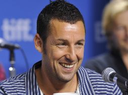 La exitosa trayectoria artística de Adam Sandler en la industria del humor y entretenimiento es por lo menos de 30 años. EFE / ARCHIVO