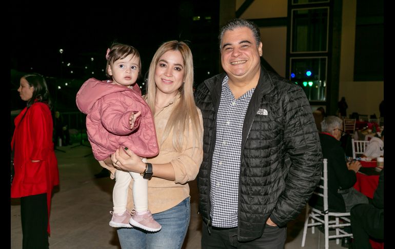 Marysol Trujillo, Marysol Benavides y Armando Trujillo. GENTE BIEN JALISCO/Jorge Soltero