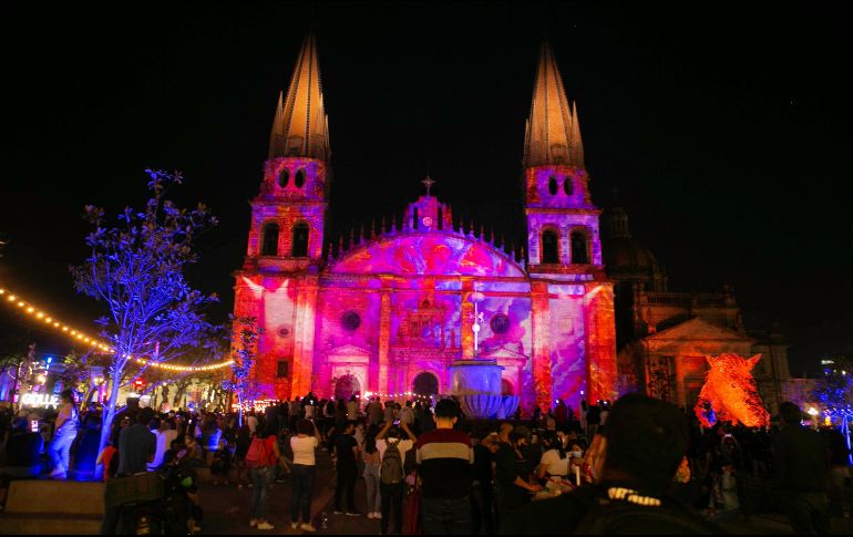 Miles de tapatíos y visitantes de todo el mundo que, en diversos momentos del año, disfrutaron de espectáculos e iniciativas tradicionales, nuevos formatos y la posibilidad de convivir con sus artistas favoritos. EL INFORMADOR / ARCHIVO