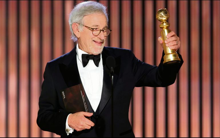 El legendario cineasta fue uno de los grandes galardonados de la noche por su filme 