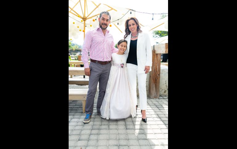 Toño Soto, Julianna López y Sandra López. GENTE BIEN JALISCO/Jorge Soltero