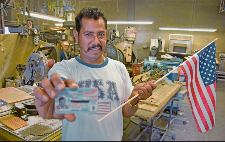 Estiman que un millón 250 mil paisanos obtengan la ciudadanía estadounidense este 2023. EFE