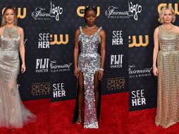 Los vestidos en colores metálicos y con brillos reinaron en los Critic's Choice Awards 2023. AP/ Jordan Strauss