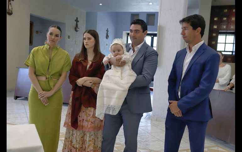 Andrea Larrazabal, Vanessa Larrazabal, Nicolás Álvarez del Castillo, Juan Carlos Álvarez del Castillo e Ignacio Maurin. GENTE BIEN JALISCO/Claudio Jimeno