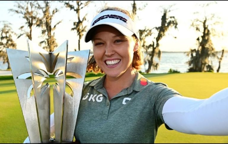 La canadiense de 25 años se coronó como la campeona femenil con una última ronda de 70 golpes. ESPECIAL