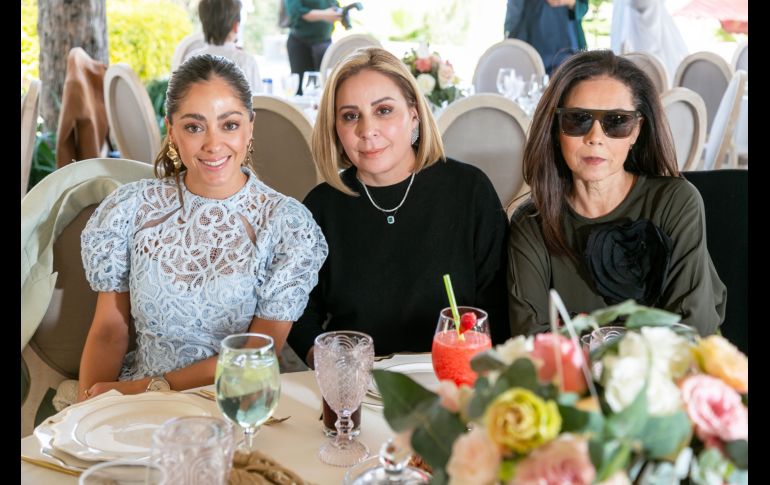 Elisa de la Torre, Ceci López Nuño y Gaby Orozco. GENTE BIEN JALISCO/Jorge Soltero