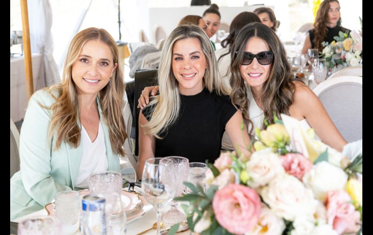 Maritza Ortiz, Mónica Castro y Anaís Leroy. GENTE BIEN JALISCO/Jorge Soltero