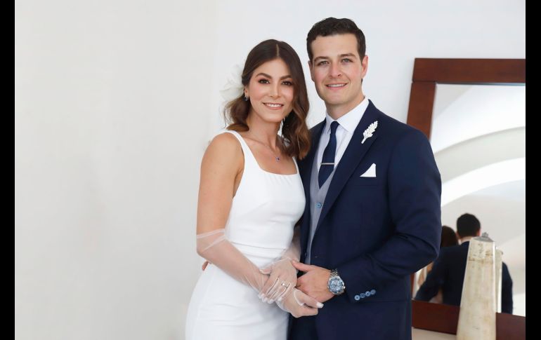 Mónica Magaña y Sergio Salinas. GENTE BIEN JALISCO/Claudio Jimeno