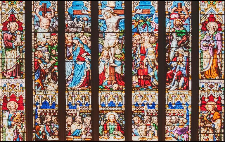 En la Última Cena, Jesús se reunió con los doce apóstoles para despedirse de ellos antes de su muerte que él ya preveía. ESPECIAL/Foto de K. Mitch Hodge en Unsplash