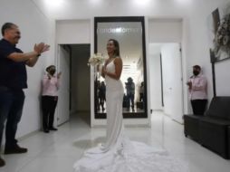 Nadia fue a recoger el vestido que le fue donado por la casa de novias. SUN