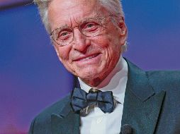 El actor Michael Douglas, recibió la Palma de Oro de honor. AP