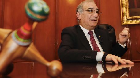 El ministro Alberto Pérez Dayán señaló se va a apegar a hacer cumplir lo que dice la Constitución y aseveró que no se van a doblar, que están convencidos. SUN / ARCHIVO