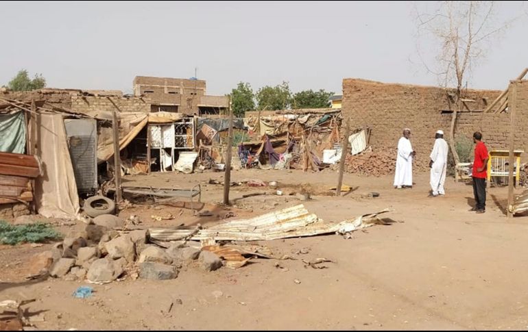 Actualmente las víctimas por el conflicto rondan en un aproximado de 850 muertos y más de 5 mil 500 heridos. AP