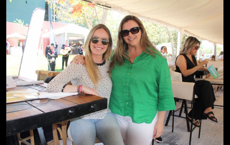 Lucero Arreola y Natalia Ferrete. GENTE BIEN JALISCO/ Esmeralda Escamilla