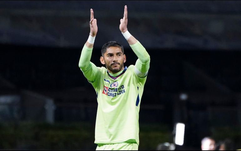Durante su etapa como futbolista profesional, Corona ha vestido los colores de Atlas, Tecos, Chivas (por Copa Libertadores) y Cruz Azul. IMAGO7