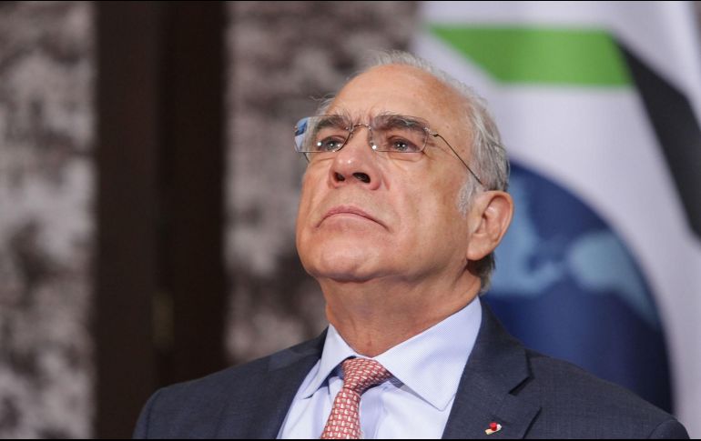 En sus requisitos el Frente Amplio por México (PRI, PAN, PRD) puso entre otros requisitos que los aspirantes a la candidatura presidencial recabarán 150 mil firmas de apoyo de ciudadanos. NTX / ARCHIVO