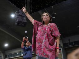 A través de su cuenta de Twitter, Gálvez escribió un mensaje de unión por parte de las dos senadoras. SUN / . Fregoso