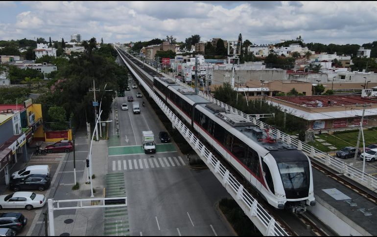 El Tren Ligero es uno de los medios de transporte más importantes para la zona metropolitana de Guadalajara. EL INFORMADOR/ ARCHIVO