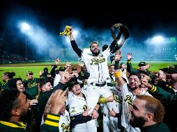 Leo Germán fue el héroe de la noche al conectar un sencillo en la novena que desempató el partido y dio la victoria a los Pericos. IMAGO7/R. Vadillo