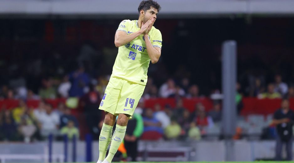 NÉSTOR ARAUJO. El América, ante esta situación, se encuentra evaluando detenidamente las opciones de tratamiento a seguir para su jugador estrella. IMAGO7