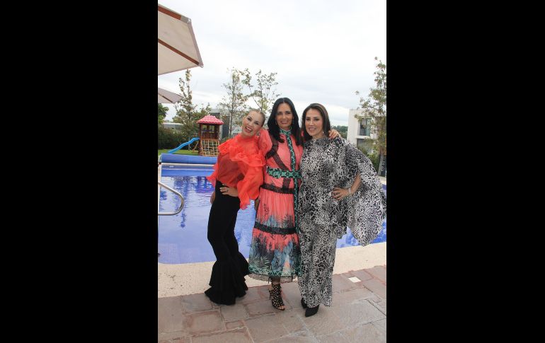 Marilú Orozco, Lorena Hecht y Adriana Rodríguez Galván. GENTE BIEN JALISCO/ Esmeralda Escamilla