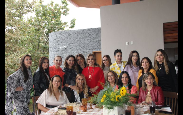 Cumpleaños de Tere Alcalá. GENTE BIEN JALISCO/ Esmeralda Escamilla