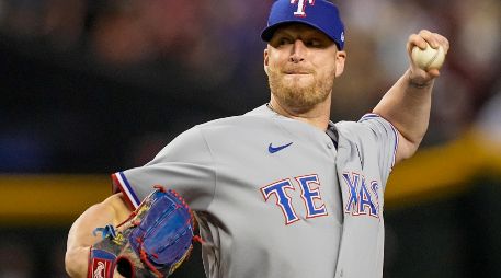 Smith se coronó en 2021 con Atlanta, en 2022 con Houston y ahora se ciñó un anillo con los Rangers. AP/B. Anderson