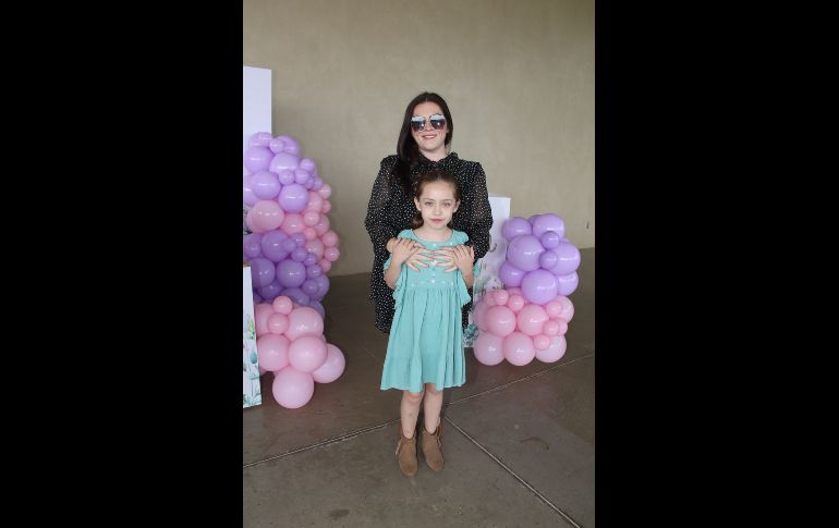 Caro Graf y Emilia Alarcón. GENTE BIEN JALISCO/ Esmeralda Escamilla