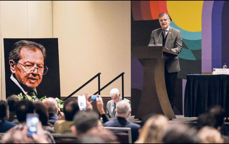 El regidor de Guadalajara Tonatiuh Bravo Padilla, señaló que Muñoz Ledo fue un hombre de ideas y convicciones firmes. EL INFORMADOR/ A. Navarro