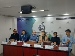 La organización civil Espacio Común junto a colectivos de búsqueda de personas desaparecidas, medioambientales y en pro de la educación hicieron un llamado al Congreso de Jalisco. EL INFORMADOR/ M. Hernández.