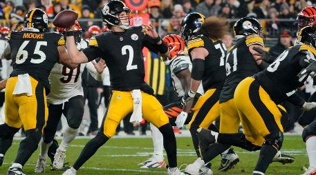 Con Mason Rudolph en los controles por primera vez en dos años, los Steelers tuvieron su mejor actuación ofensiva desde 2020. AP/G. Puskar