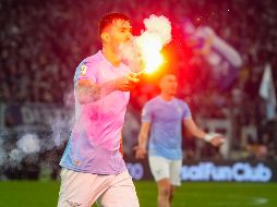 El encuentro se vio marcado por los incidentes en la tribuna. AP/Gregorio Borgia