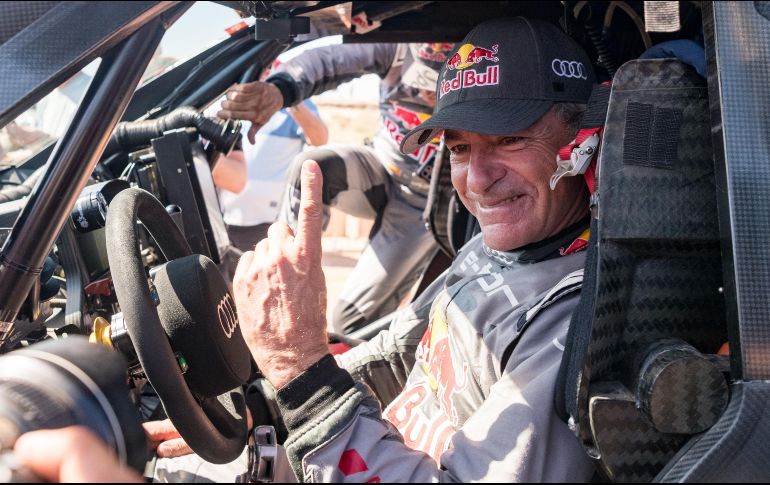 Carlos Sainz dominó en Dakar a partir de que Sebastien Loeb quedara fuera de combate. EFE/A. Wishart