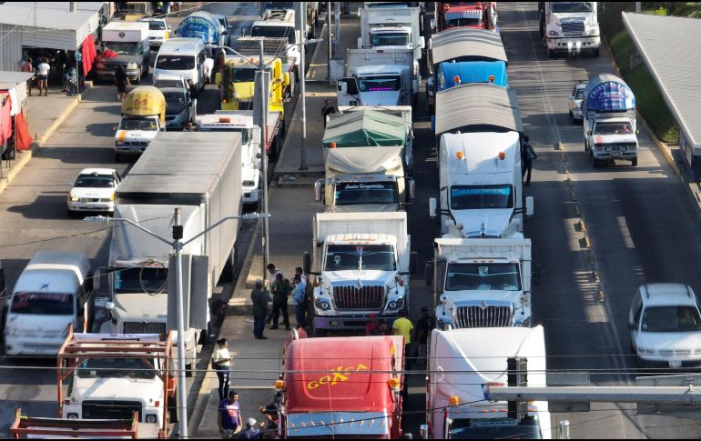 Manifestaciones se presentan a nivel nacional. EFE/ D. Gúzman