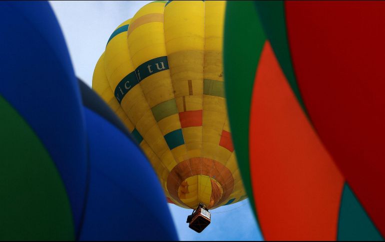 El sábado 30 de marzo, las actividades comienzan a las 6:00 de la mañana, en todo el día habrá siete globos aerostáticos y tres mil globos de cantoya. NOTIMEX/ F. Estrada.