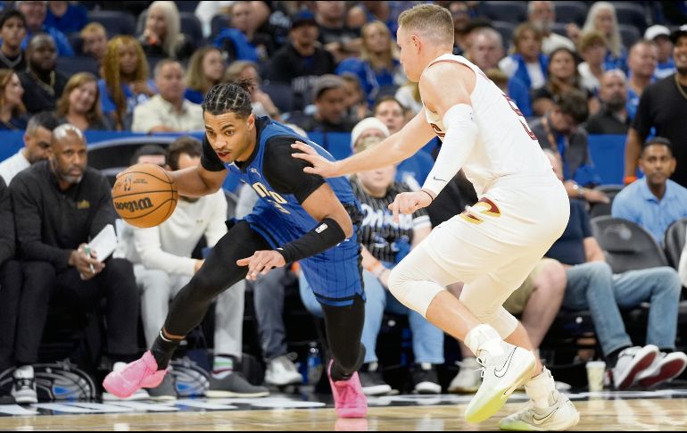 Paolo Banchero lideró al Magic al anotar 31 puntos para una victoria aplastante. AP/J. Raoux
