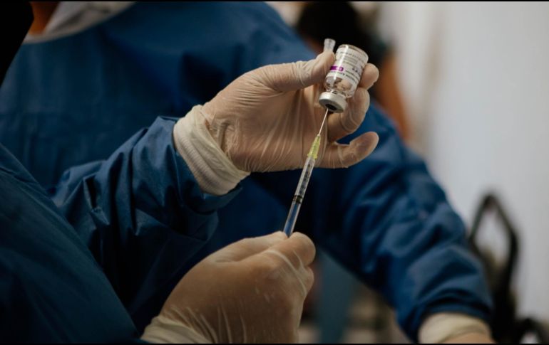 La trombosis grave es un evento extremadamente raro, estimando que se reporta aproximadamente un caso por cada 100 mil personas que reciben alguna vacuna de adenovirus. EL INFORMADOR / ARCHIVO