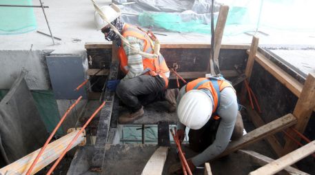 Hasta el cuarto trimestre de 2023 había un millón 66 mil albañiles en México. EL INFORMADOR/Archivo