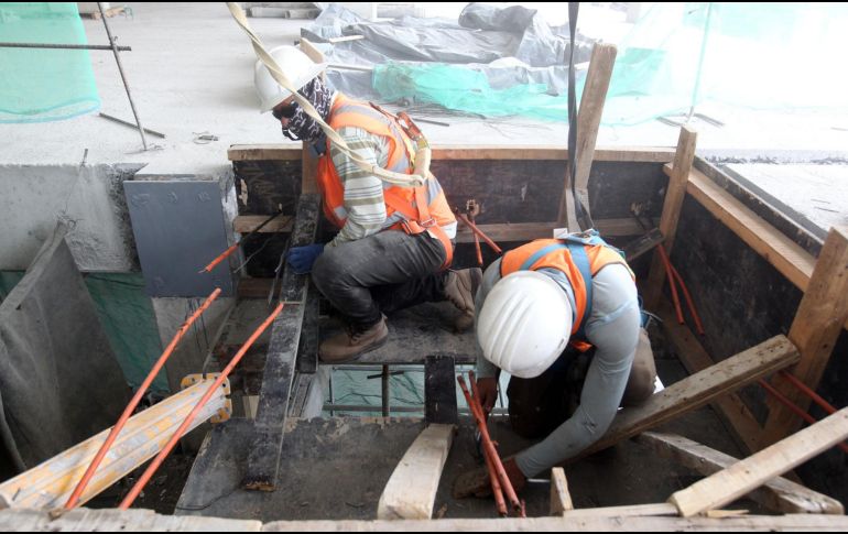 Hasta el cuarto trimestre de 2023 había un millón 66 mil albañiles en México. EL INFORMADOR/Archivo