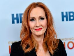 JK Rowling realizó comentarios transfobicos por medio de X